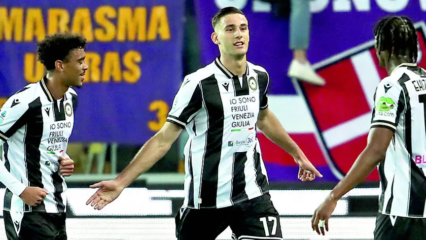 L'attaccante Lorenzo Lucca è uno dei tre big messi sul mercato