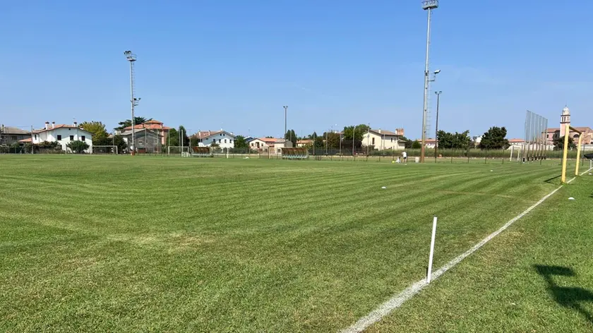 Giocatore dell'Under 17 squalificato per due anni dopo una testata all'arbitro