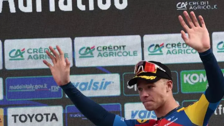 Il friulano Jonathan Milan ha vinto in volata la seconda tappa del Criterium del Delfinato