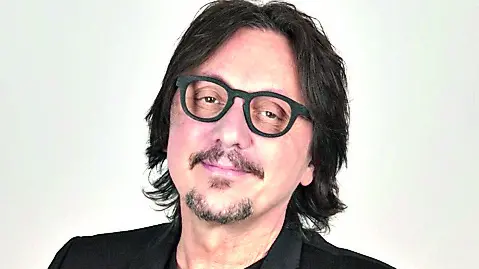 Marco Camisani Calzolari, volto del programma Striscia la notizia