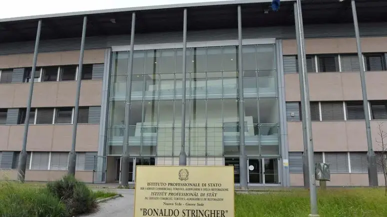 In una quinta dello Stringher, indirizzo alberghiero, niente esame di Stato per un terzo della classe
