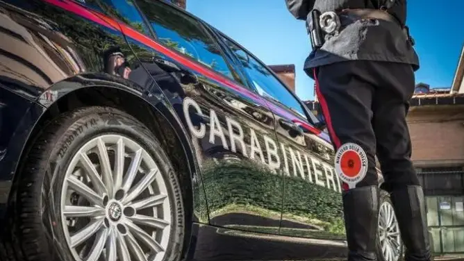 Sul fatto indagano i carabinieri di Lignano (foto d'archivio)