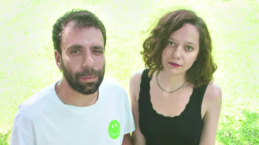La cantautrice Francesca Osso con il sound designer Gabriele Gerets Albanese