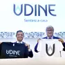 Venanzi e De Toni mostrano le magliette con il nuovo logo /foto petrussi