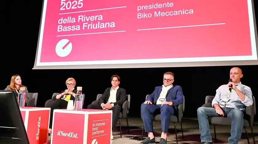 Da sinistra la giornalista Maria Gaia Fusilli, Gigliola Arreghini, Giacomo Geromin, Andrea Lazzarini e Andrea Muraro
