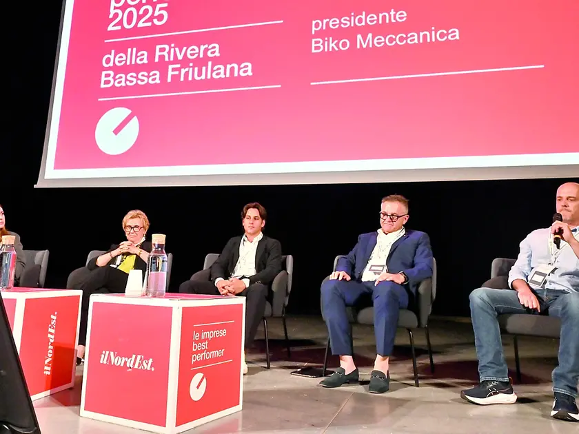 Da sinistra la giornalista Maria Gaia Fusilli, Gigliola Arreghini, Giacomo Geromin, Andrea Lazzarini e Andrea Muraro