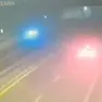 Le immagini delle videocamere di sorveglianza che riprendono l'automobilista contromano