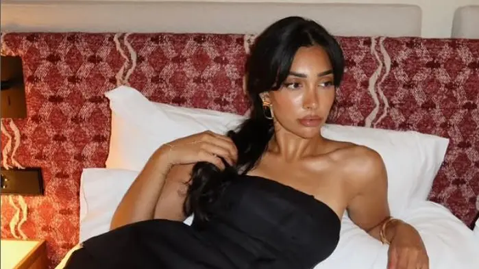 Iram Shelton, artista della manicure, era attesa nello staff per il matrimonio dei Bezos