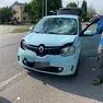 L'auto che ha investito il ciclista. Foto Ambrosio/Petrussi