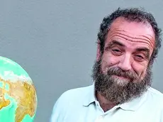 Giobbe Covatta al TreeArt Festival con lo spettacolo “6 gradi”
