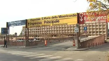 L'operaio è stato trasferito all'ospedale di Udine