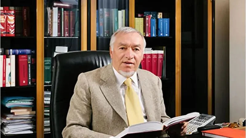 Franco De Carlo, commercialista, laureato in Legge a 85 anni