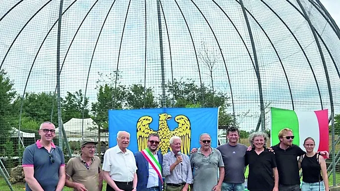 L’inaugurazione della maxi voliera (foto Petrussi)