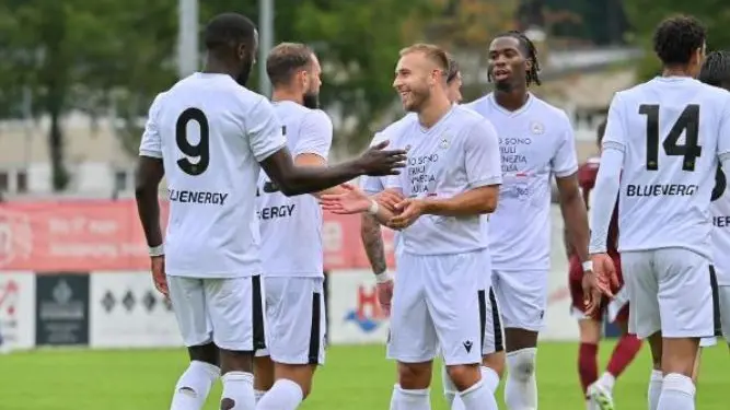 L'Udinese non fatica contro il Qatar: 3 gol fatti e zero subiti