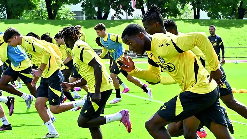 L'Udinese ha svelato i numeri di maglia. fotopetrussi