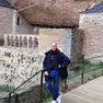 Maurice Tassan Toffola davanti al monastero che ha custodito il calice per 90 anni