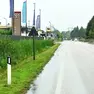 L’area in cui è stato trovato a bordo strada, riverso a terra, il 45enne foto petrussi
