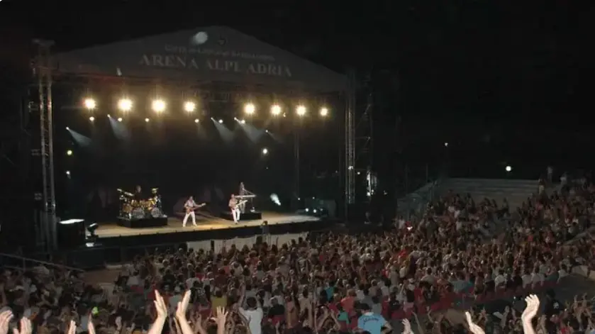 Un concerto all'Arena Alpe Adria di Lignano