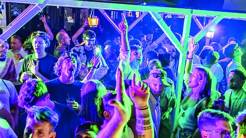 Serate all’insegna della musica a Lignano all’Ufifcio 8 Lido del sole