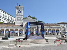 I preparativi in piazza Libertà