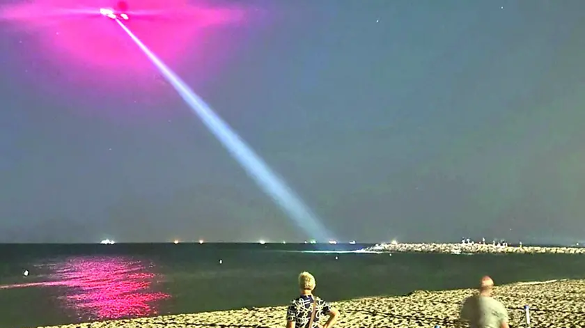 Le ricerche notturne del piccolo Carlo Panizzo (foto Bortoluzzi)