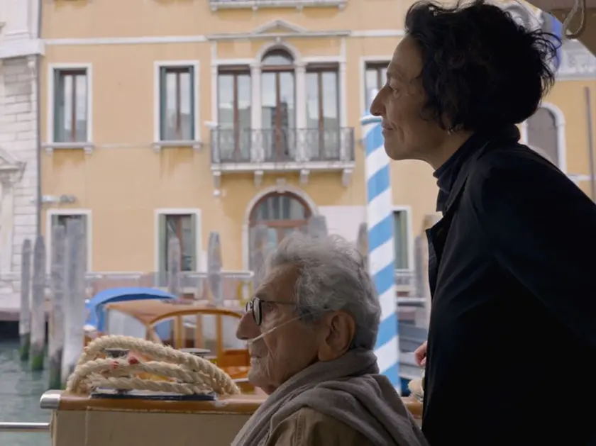 La regista Anna accanto a suo padre Toni Negri