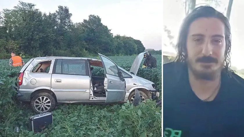 L’auto finita nel campo che costeggia l’autostrada A23, in direzione Udine, a destra Giulio Bortolussi
