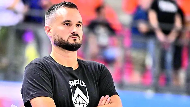 Coach Vertemati avrà due lunghi come Spencer e Mekowulu in squadra che non sono dei mangia-palloni