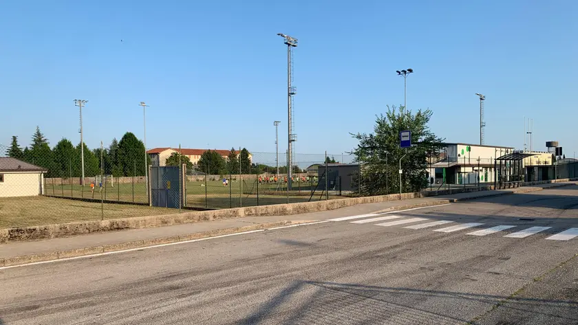 Il primo allenamento dopo la tragedia della squadra del Maniago-Vajont