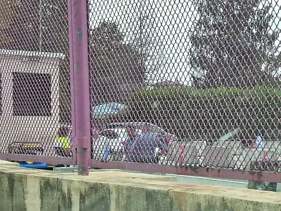 L’intervento dei carabinieri all’ingresso dell’area 1 della Base di Aviano dopo l'ingresso non autorizzato