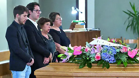 Il funerale dell’attrice a Paparotti. Foto Petrussi
