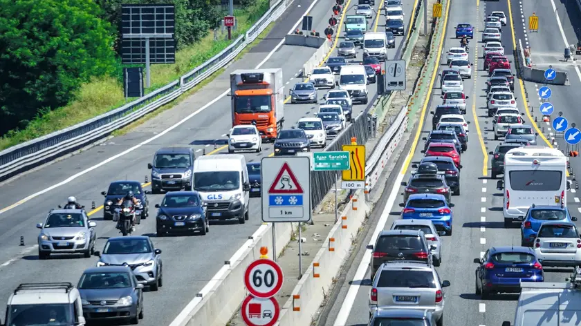 I mezzi pesanti non potranno circolare dalle 8 alle 16 di sabato e dalle 7 alle 22 di domenica (foto d'archivio)