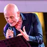Peppe Servillo che si esibirà nella serata di gala a Talmassons