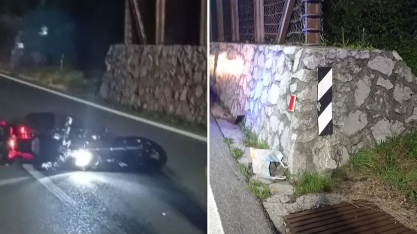 La moto della vittima sull'asfalto dopo l’incidente