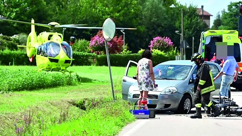 Entrambe le persone coinvolte nello scontro abitano nel comune di Prata foto brisotto/petrussi