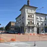 Sono cominciati lunedì, come previsto, i lavori per la realizzazione di una nuova rotonda in piazzale Cavedalis.