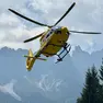 I giovani sono stati recuperati con l'elisoccorso (foto d'archivio)