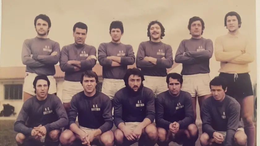 I giocatori titolari del Buttrio in una foto storica