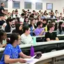 Le lezioni si terranno in presenza, ci sarà un tutor che garantirà le comunicazioni con gli studenti
