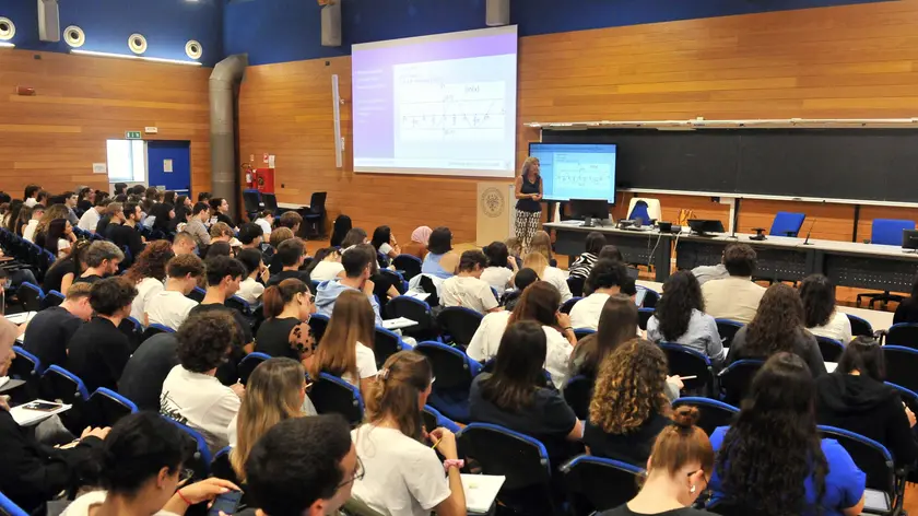 Primo giorno di lezioni a Medicina, a Udine (Foto Petrussi)