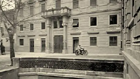 Una vecchia foto di palazzo Pecile a Udine