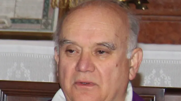 Don Guido Mizza parroco di Ravascletto e Comeglians.