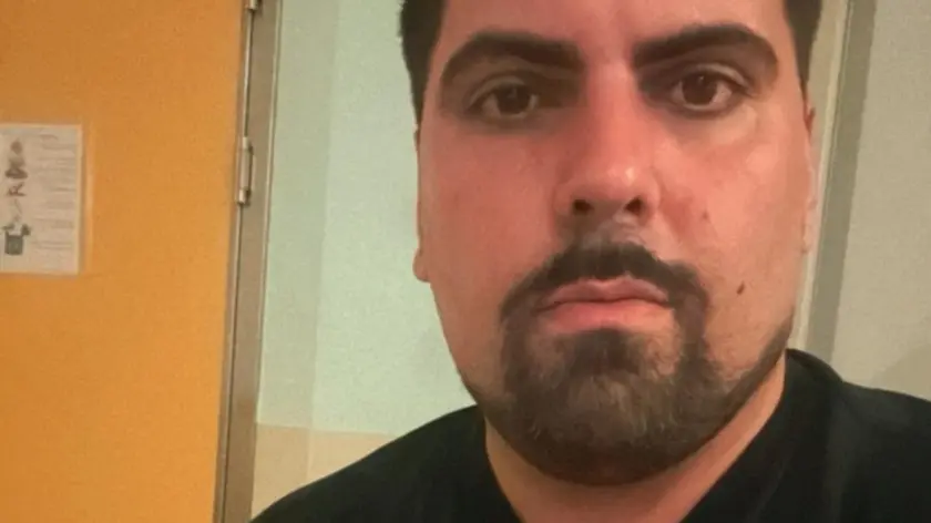 Gabriele Dusso, il 34enne colpito con due coltellate alla schiena giovedì sera in piazza San Giacomo