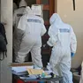 L'ingresso dei carabinieri nella villetta di via dei Lotti, a Gemona