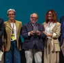 La consegna del premio al presidente Michelangelo Agrusti