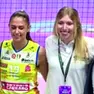Da sinistra Giorgia Frosini, Sarah Fahr e il coach della Prosecco Doc Imoco Daniele Santarelli