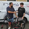 La consegna della bici nuova a Lorenzo
