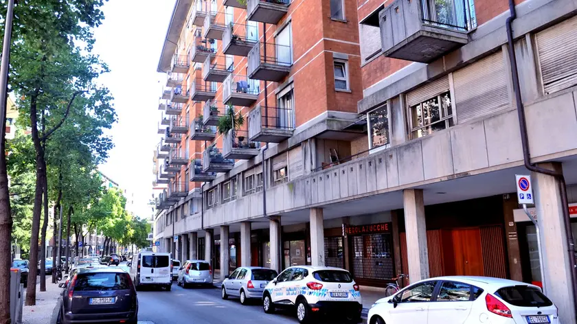Udine 20 Settembre 2025. Via Ungheria e parco Via Mazzini. Degrado. Foto Petrussi