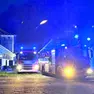 I vigili del fuoco hanno lavorato oltre due ore per spegnere le fiamme nell’ex Forma Tre