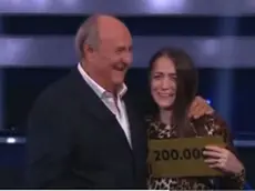 La gioia di Veronica Succo con il conduttore Gerry Scotti